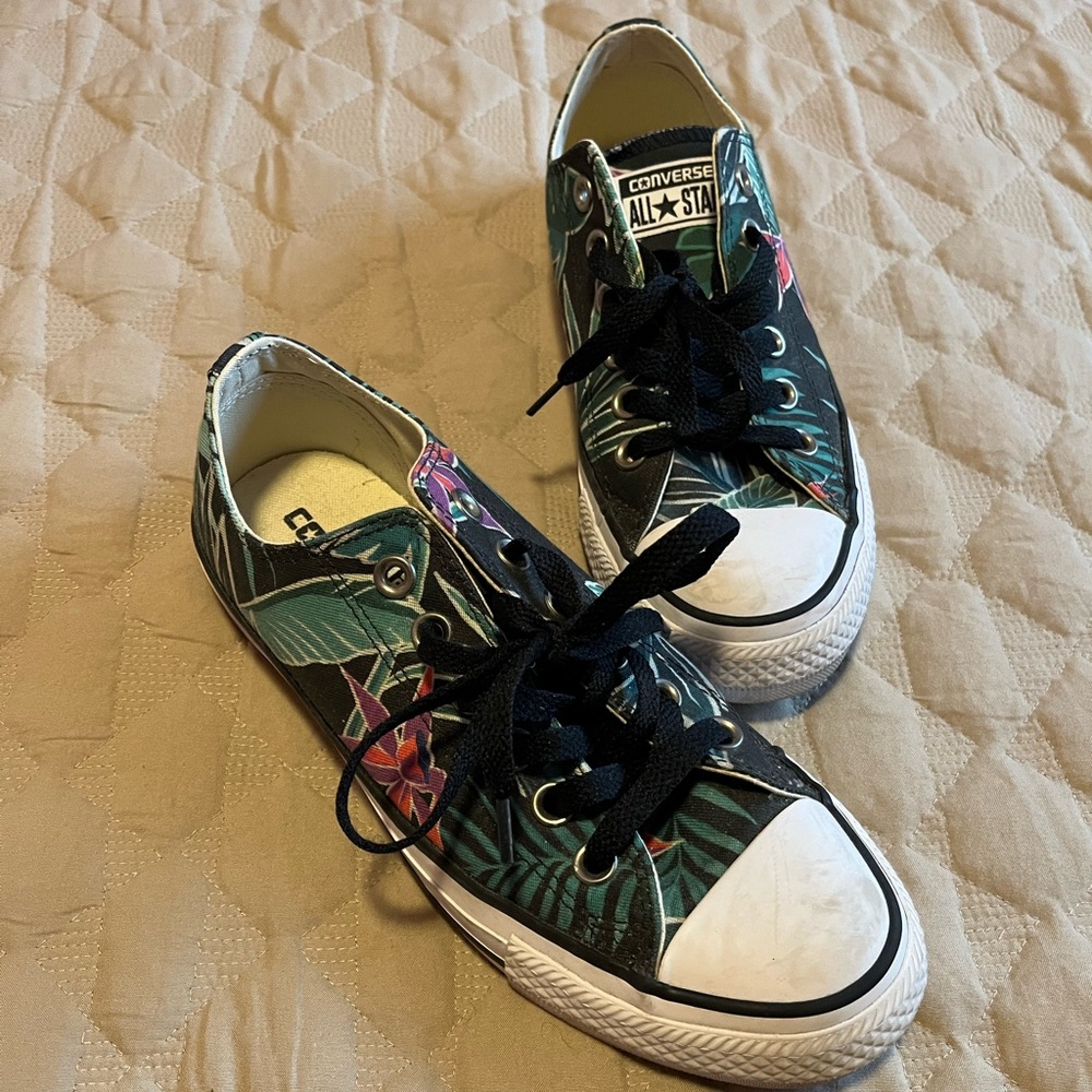 Tropical converse shoes